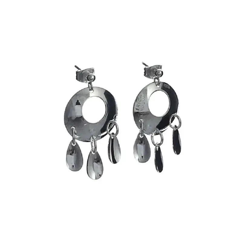  Örhängen Árbevierru/Tradition