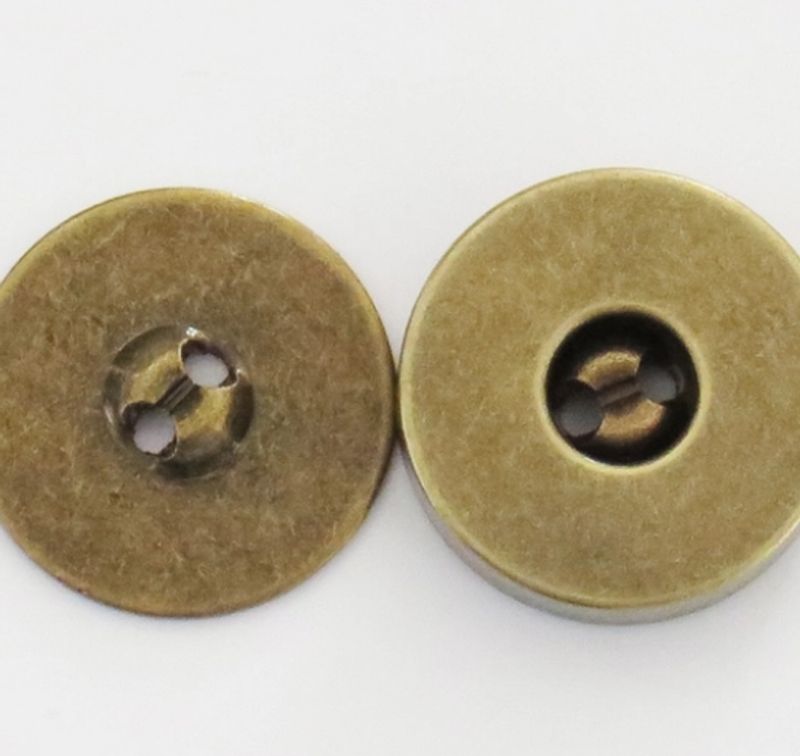 Magnet Knappe 2 Hull Oxy.Messing